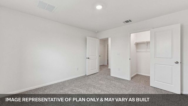 1924 Hamshackle DR, Leander, TX 78641