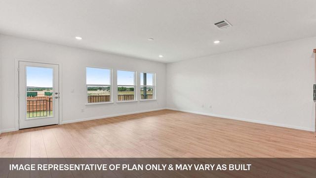1924 Hamshackle DR, Leander, TX 78641