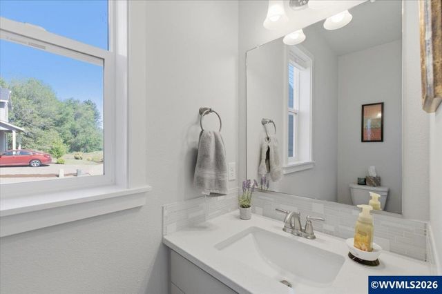7192 SE Cheryl Ct, Corvallis, OR 97330