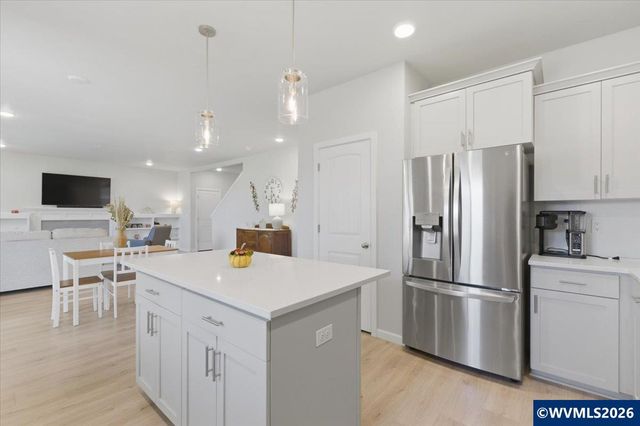 7192 SE Cheryl Ct, Corvallis, OR 97330