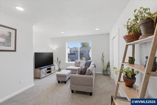 7192 SE Cheryl Ct, Corvallis, OR 97330