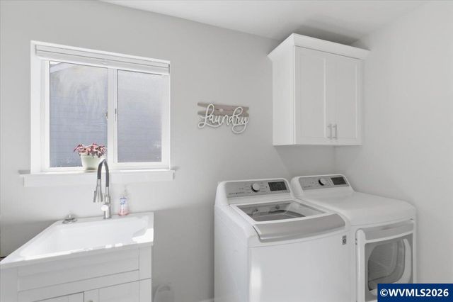 7192 SE Cheryl Ct, Corvallis, OR 97330