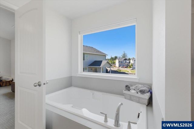 7192 SE Cheryl Ct, Corvallis, OR 97330