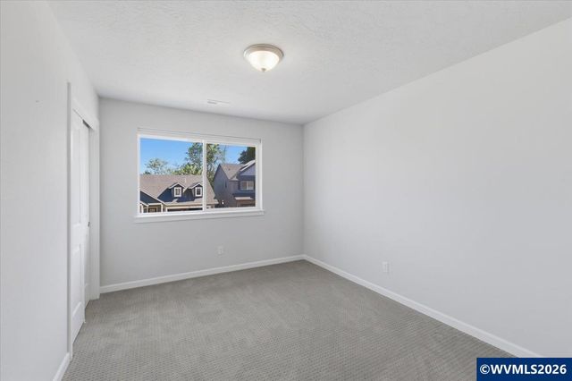 7192 SE Cheryl Ct, Corvallis, OR 97330