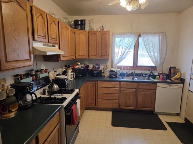 318 Madison STREET, Walworth, WI 53184