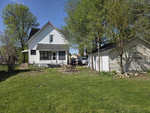 318 Madison STREET, Walworth, WI 53184