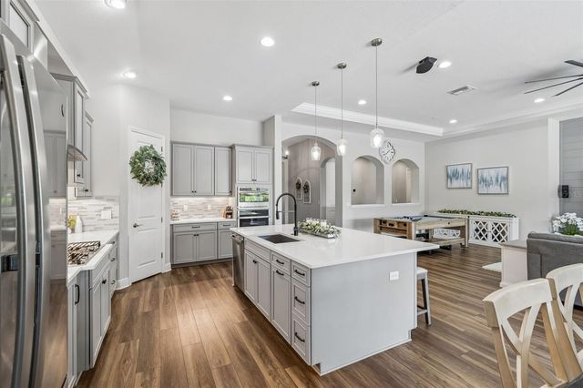 4241 AMPED WAY, Land O Lakes, FL 34638