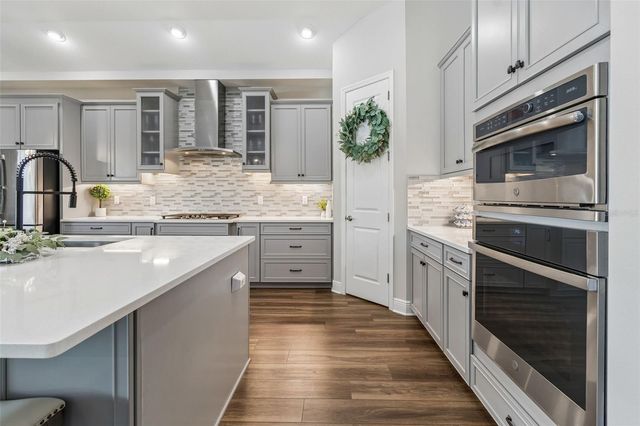 4241 AMPED WAY, Land O Lakes, FL 34638