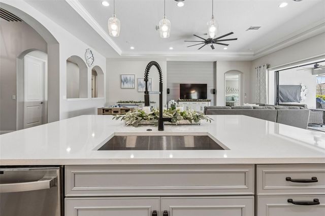 4241 AMPED WAY, Land O Lakes, FL 34638