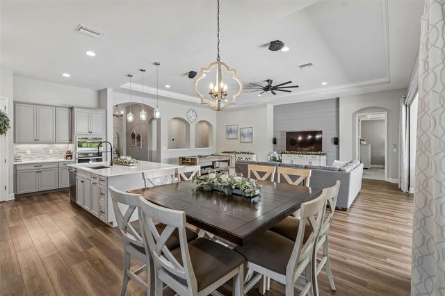 4241 AMPED WAY, Land O Lakes, FL 34638