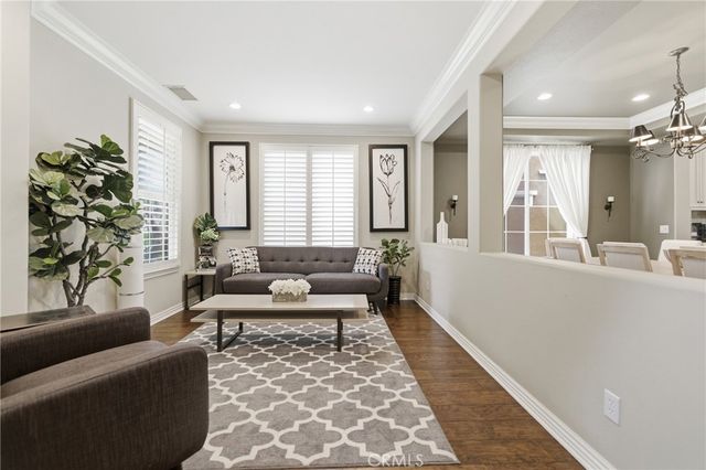 3435 S Saddleback Court, Santa Ana, CA 92704