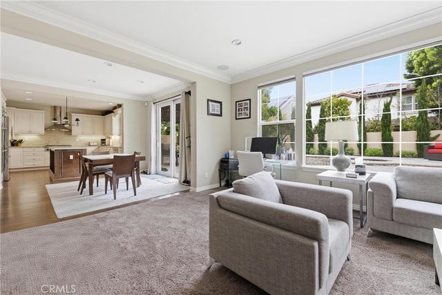 3435 S Saddleback Court, Santa Ana, CA 92704