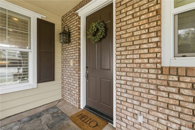 3435 S Saddleback Court, Santa Ana, CA 92704