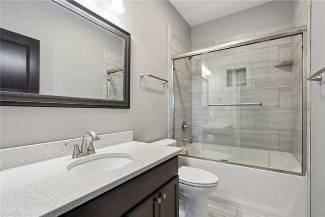 3065 Ridgeview Drive, Ely, IA 52227