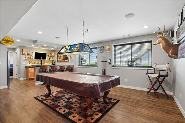 3065 Ridgeview Drive, Ely, IA 52227