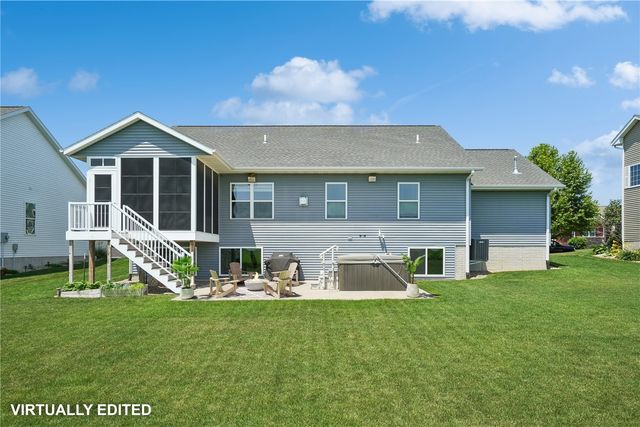 3065 Ridgeview Drive, Ely, IA 52227