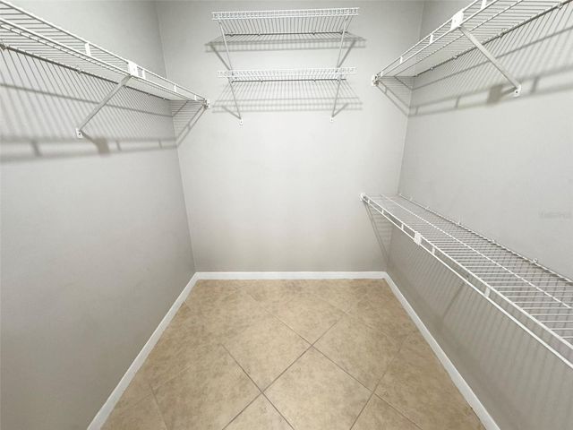 1422 SKYBOLT COURT 28, Orlando, FL 32825