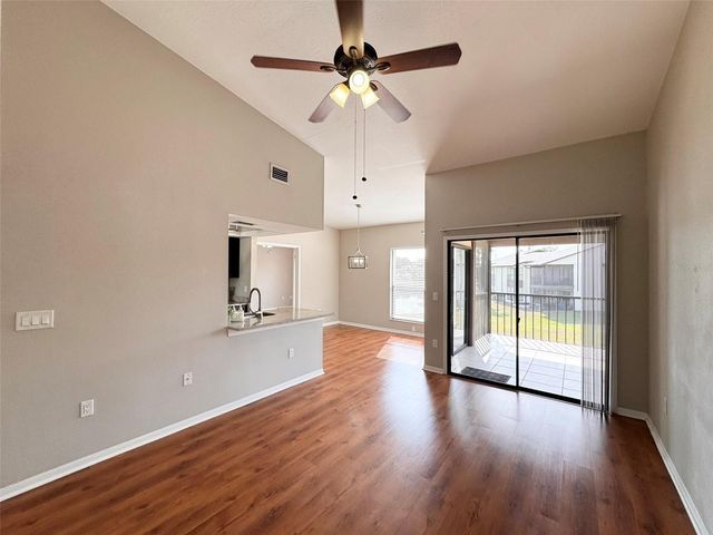 1422 SKYBOLT COURT 28, Orlando, FL 32825