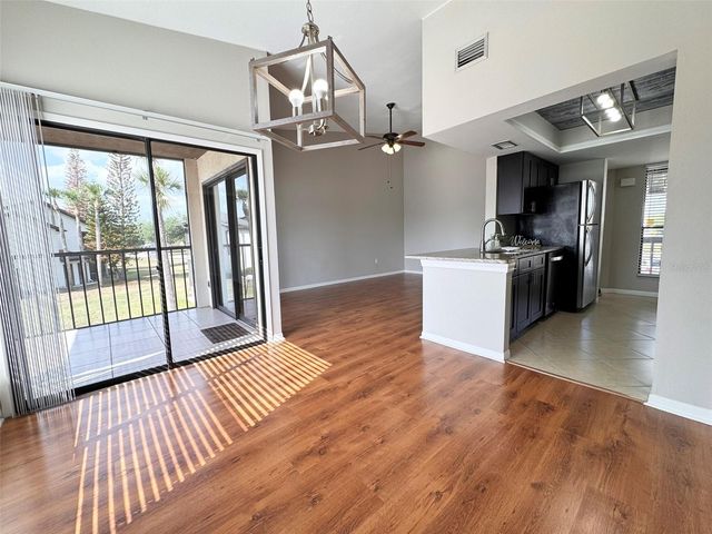 1422 SKYBOLT COURT 28, Orlando, FL 32825