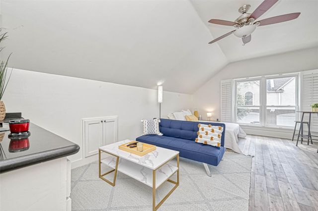 2112 Harold Street, Houston, TX 77098
