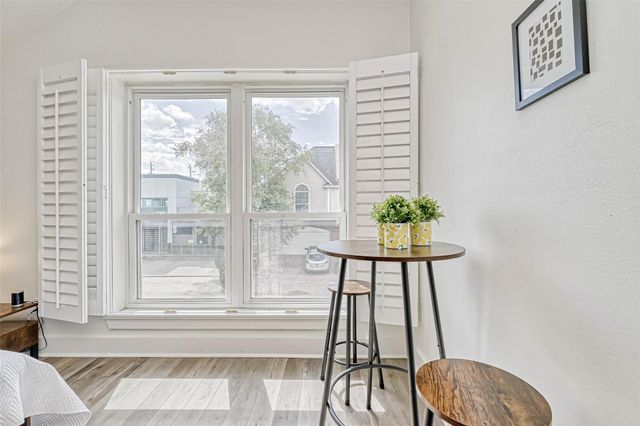 2112 Harold Street, Houston, TX 77098