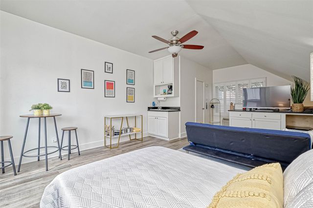2112 Harold Street, Houston, TX 77098