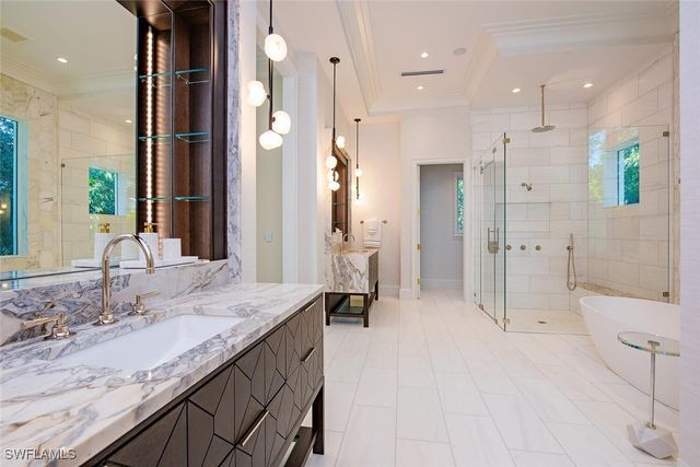 275 SPRING LINE DR, Naples, FL 34102