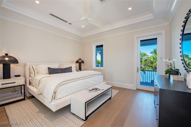 275 SPRING LINE DR, Naples, FL 34102