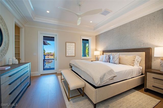 275 SPRING LINE DR, Naples, FL 34102