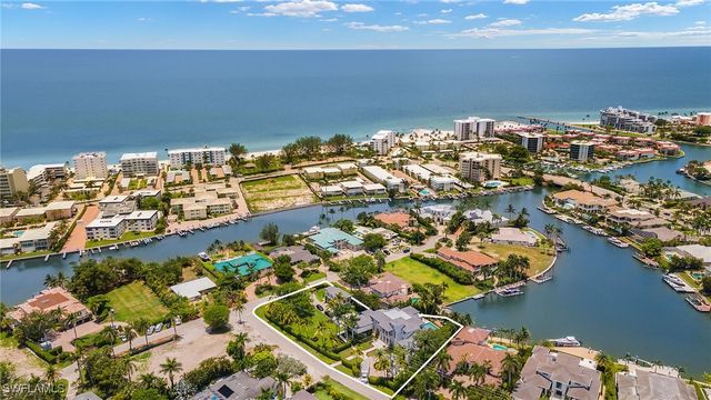 275 SPRING LINE DR, Naples, FL 34102