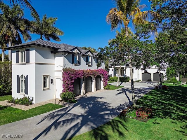 275 SPRING LINE DR, Naples, FL 34102