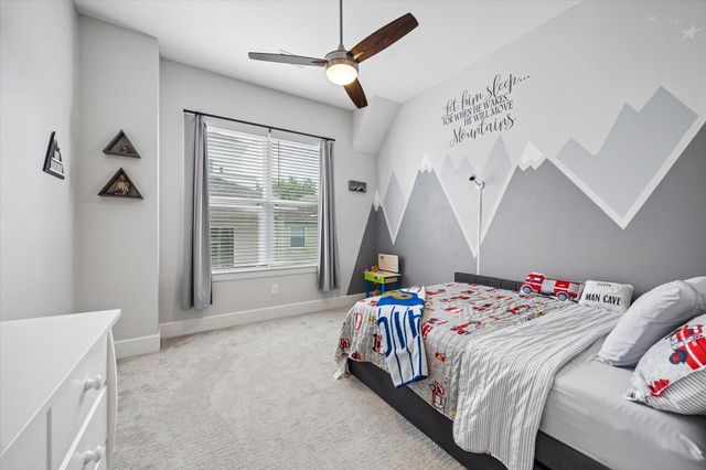 1202 W 16th Street C, Houston, TX 77008
