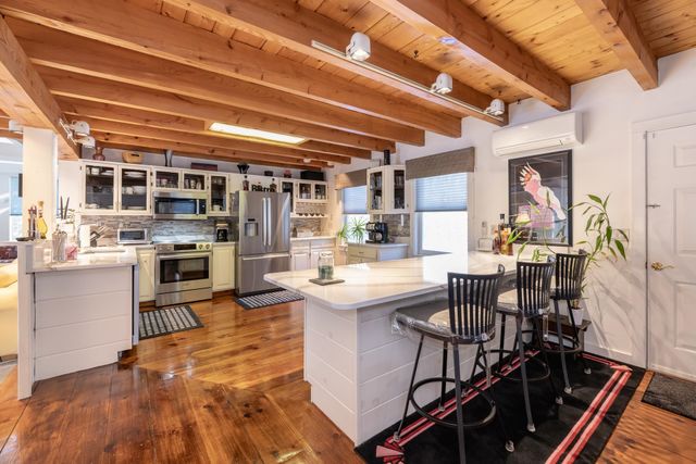 490 Meredith Center Road, Laconia, NH 03246