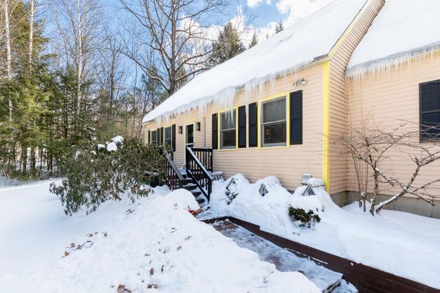 490 Meredith Center Road, Laconia, NH 03246