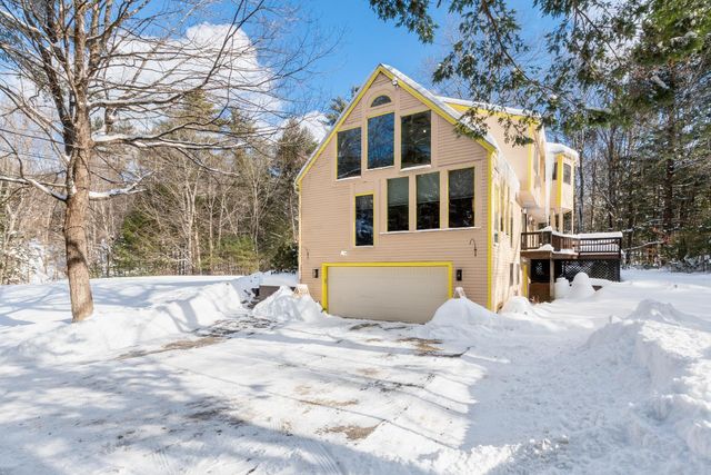 490 Meredith Center Road, Laconia, NH 03246