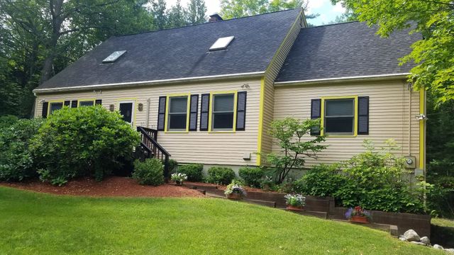 490 Meredith Center Road, Laconia, NH 03246