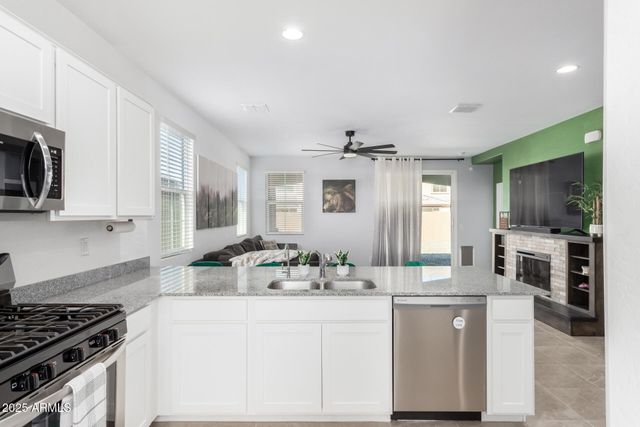 23110 E EXCELSIOR Avenue, Queen Creek, AZ 85142