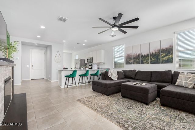 23110 E EXCELSIOR Avenue, Queen Creek, AZ 85142