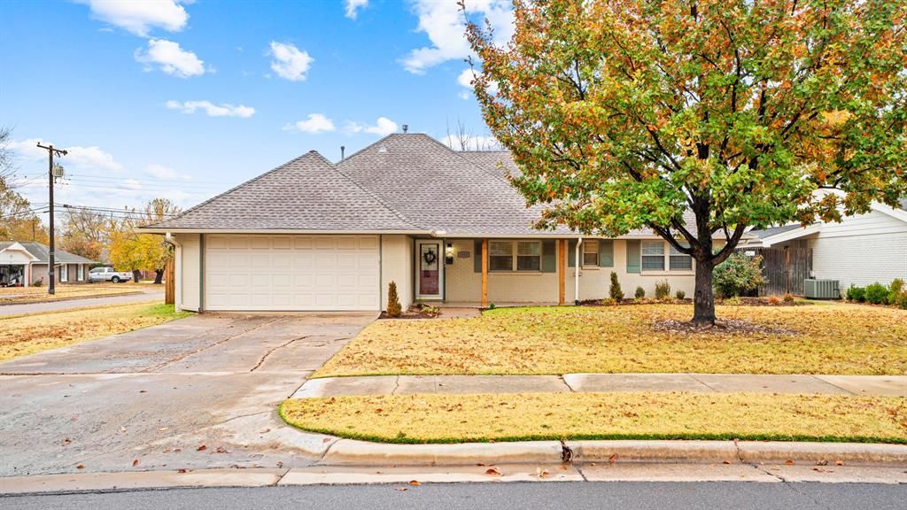 2945 Lakeside Drive, Oklahoma City, OK 73120