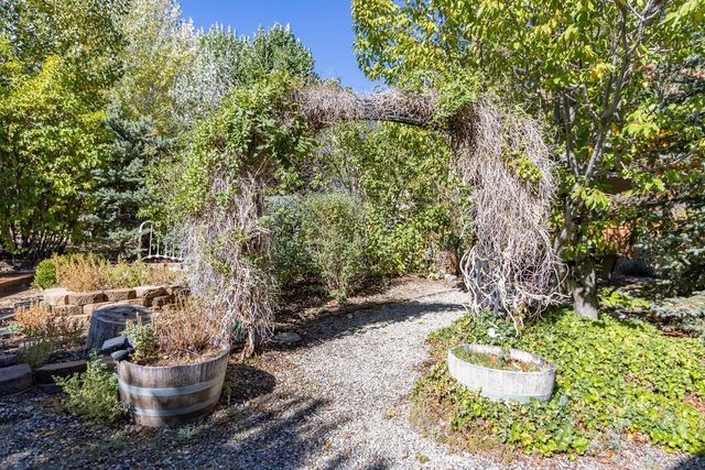 16713 Sequoia Way, Pine Mountain Club, CA 93222