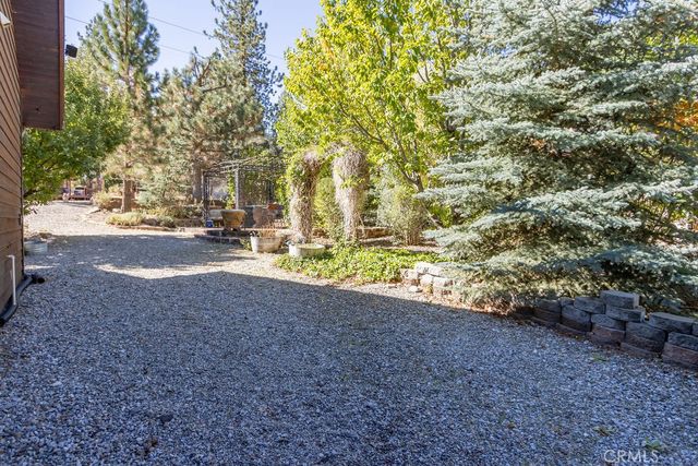 16713 Sequoia Way, Pine Mountain Club, CA 93222