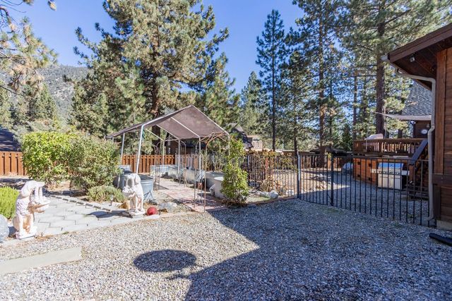 16713 Sequoia Way, Pine Mountain Club, CA 93222