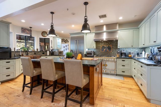 16713 Sequoia Way, Pine Mountain Club, CA 93222