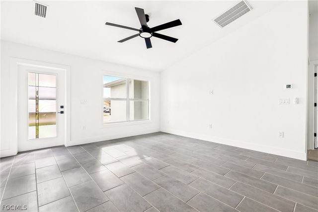 2212 NE 6th AVE, Cape Coral, FL 33909