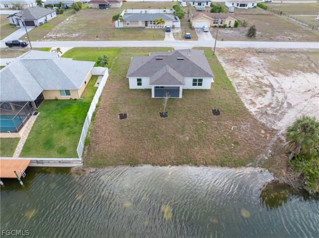 2212 NE 6th AVE, Cape Coral, FL 33909