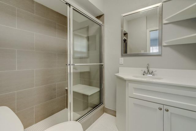 1657 Bonnie Brae Street, Houston, TX 77006