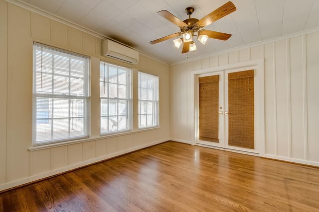 1657 Bonnie Brae Street, Houston, TX 77006