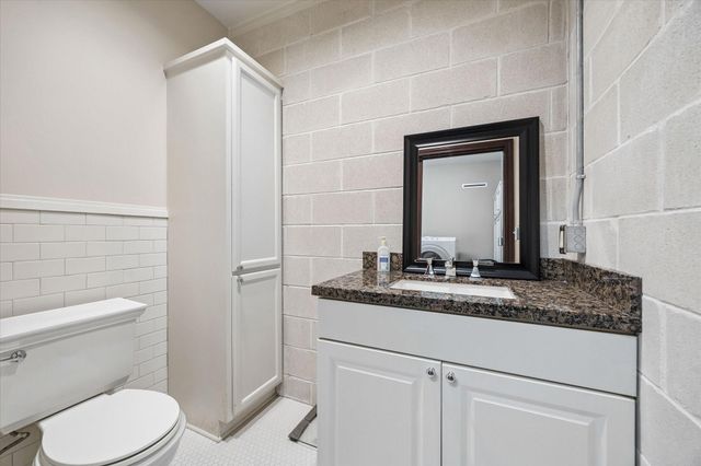1657 Bonnie Brae Street, Houston, TX 77006