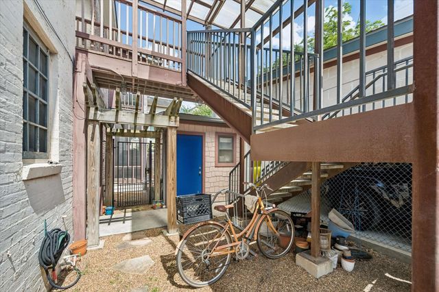 1657 Bonnie Brae Street, Houston, TX 77006