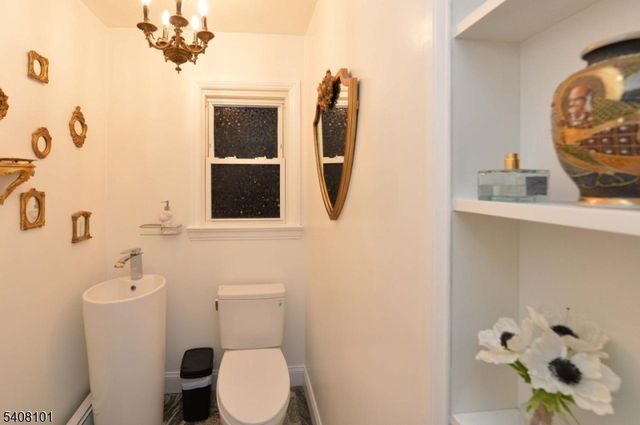 30 Rosalie St, Fair Lawn Boro, NJ 07410